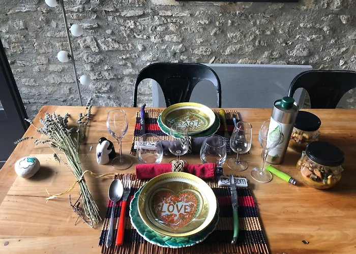 D'hotes Dans Ancienne Bergerie - La Bergerie Du Monde Bed and Breakfast Les Angles (Gard)